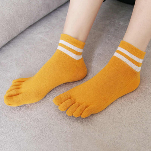 57.5 toe socks (2)