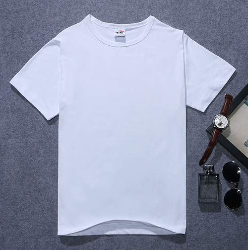 76-3-a hard-wearing T-shirt